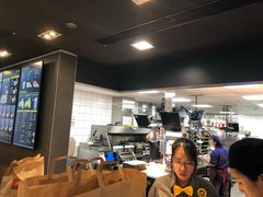 -麦当劳(伟城广场店)