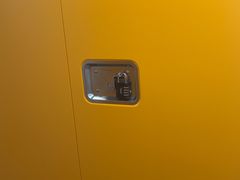 -安东易迷你自助仓储寄存仓库(顾戴路店)