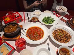 -千百味红餐厅·江西菜(绿地双子塔店)