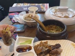 -满园烤鸭·春饼(太原街万达店)