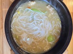 -勺子米线·云南传统小吃市集(四方街店)