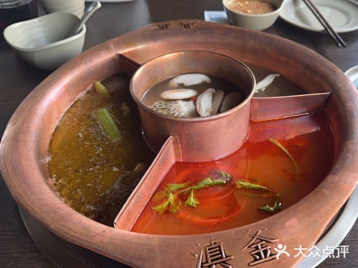 滇釜火锅·能喝汤的火锅(车公庄店)图片