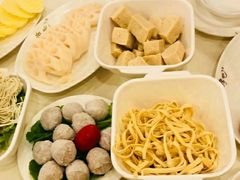 -一席地·本地鸡窝·杭帮鸡火锅(萧山银隆百货店)