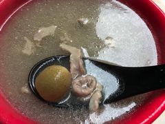 咸橄榄粉肠汤-汕尾小吃铜盘推(埔尾篮球场店)