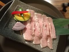 松板猪肉-炎蔵牛舌烤肉