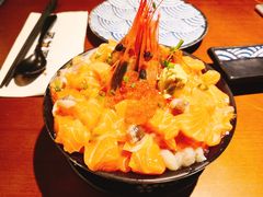 三文鱼火山丼-魔丼屋(日月光店)