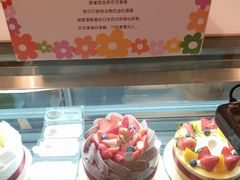 -花花卷卷·鲜食蛋糕(静安久光百货店)