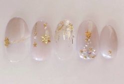 -Pink You美甲洗眉纹绣定制中心