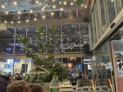 -ROAST coffee & eatery