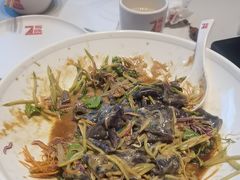 -7号院家宴.烧鸽子(门头沟店)