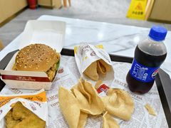 -美肴冰品·汉堡·牛腩饭(总店)
