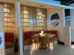 -蜜桃餐厅·伴山(绿宝广场店)