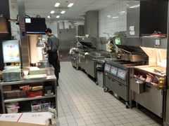 -麦当劳(贵和购物中心B1店)