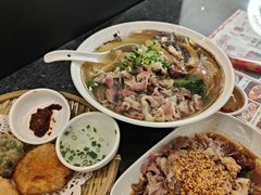 -一肴·牛肉粿条(深圳湾睿印店)