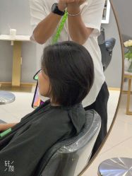 -八佰伴8008星级形象店