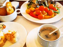 -鲤鱼洲酒店港鲤咖啡厅