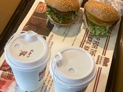 -The Habit Burger Grill 哈比特汉堡(复兴soho店)