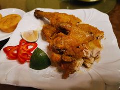 招牌炸鸡-伊萨娜印尼餐馆