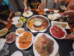 -香佰里鲜货火锅(佳乐金街店)