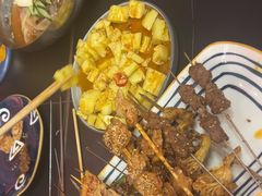 -许哥东北烧烤·铁丳烤串·宫后夹肉(繁花中心店)