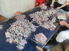 -章记正宗南岗鱼蛋火锅