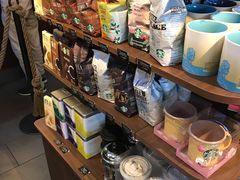 零售区-星巴克(天津火车站店)