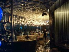 -OZONE 顶楼酒吧(香港丽思卡尔顿酒店)