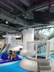 -MINI MARS KIDS CLUB亲子家庭中心(杨浦黄兴店)
