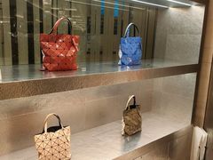 -三宅一生 (阪急梅田本店)