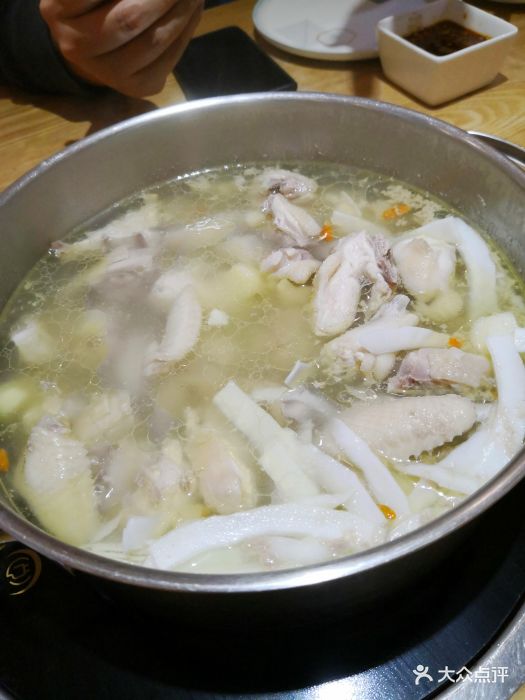 椰客·海南椰子鸡(万达广场店)招牌椰子鸡图片