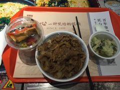 招牌牛肉饭-吉野家(大连黑石礁富丽庭店)