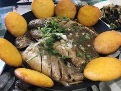 一品鱼锅片片-华圆美食