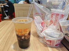 -八婆婆烧仙草(SM城市广场店)