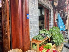 -华冠悠岚·庭院餐厅(青城后山店)