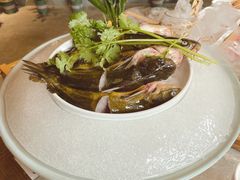 -野山舂·贵州现舂酸汤牛肉(民生路店)