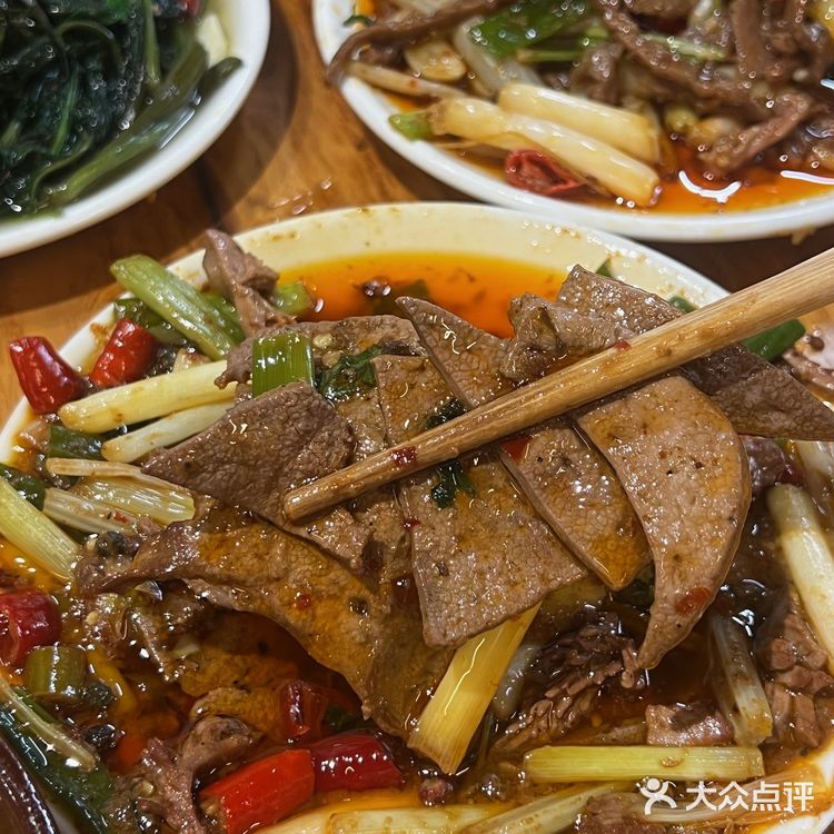 这家！解放碑土著都在吃的烂蹄花！！！！