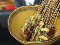 -上上签·冷锅串串(六灌路店)