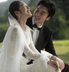 -钟爱一生婚纱摄影旗舰店