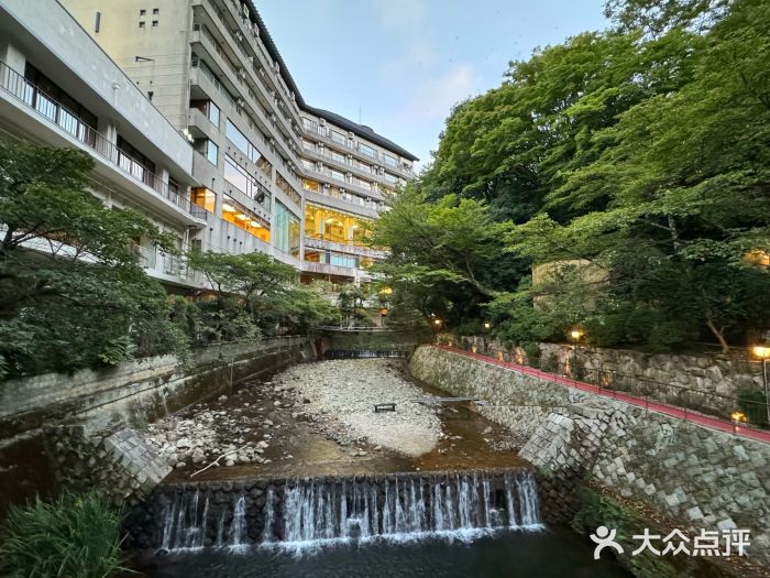 月光园游月山庄图片