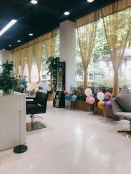 -CARR SALON