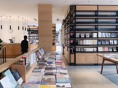-简屋书店