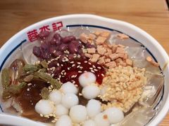 -蓉李记成都名小吃(太原龙湖万达店)