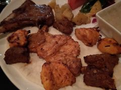 -Efes Turkish & Mediterranean Cuisine 艾菲斯餐厅(陆家嘴店)