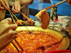 -王婆乔鲜鱼自助火锅(蜀汉路店)