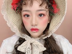 -金夫人化妆摄影职业培训学校