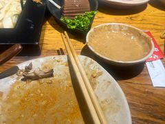 -老牌坊云南鱼豆花火锅(爱建店)