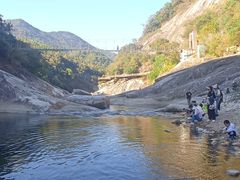 -燕子河大峡谷天坑仙境