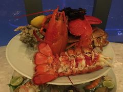 佰鲜汇冷海鲜拼盘（上层）-广州四季酒店·佰鲜汇·现代法餐