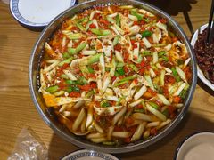 -邱金小炒·30 年盐帮江湖菜(自贡店)