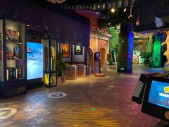 -珠海横琴国家地理探险家中心(创新方)